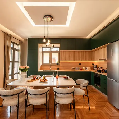 Penelope & Odysseus Luxury Suites, Historic Nearchou, Neoclassical Charm In Chania