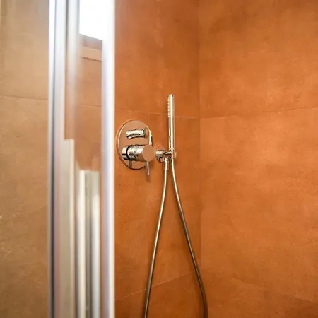 Penelope & Odysseus Luxury Suites, Historic Nearchou, Neoclassical Charm In Chania 아파트 *
