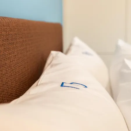 Penelope & Odysseus Luxury Suites, Historic Nearchou, Neoclassical Charm In Chania 아파트 하니아