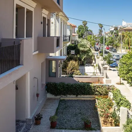 아파트 Penelope & Odysseus Luxury Suites, Historic Nearchou, Neoclassical Charm In Chania 하니아