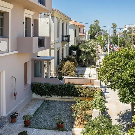 Penelope & Odysseus Luxury Suites, Historic Nearchou, Neoclassical Charm In Chania 아파트 하니아