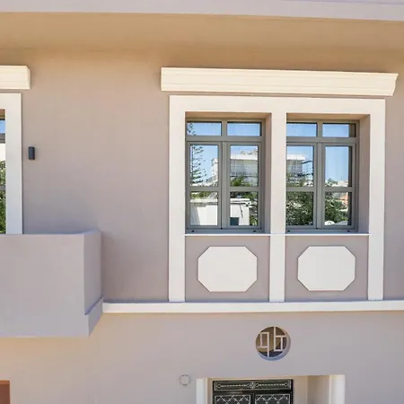 Penelope & Odysseus Luxury Suites, Historic Nearchou, Neoclassical Charm In Chania 아파트